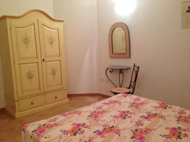 Appartamenti Rena Majore Aglientu Exterior photo