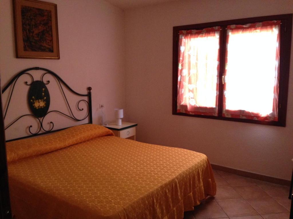 Appartamenti Rena Majore Aglientu Exterior photo